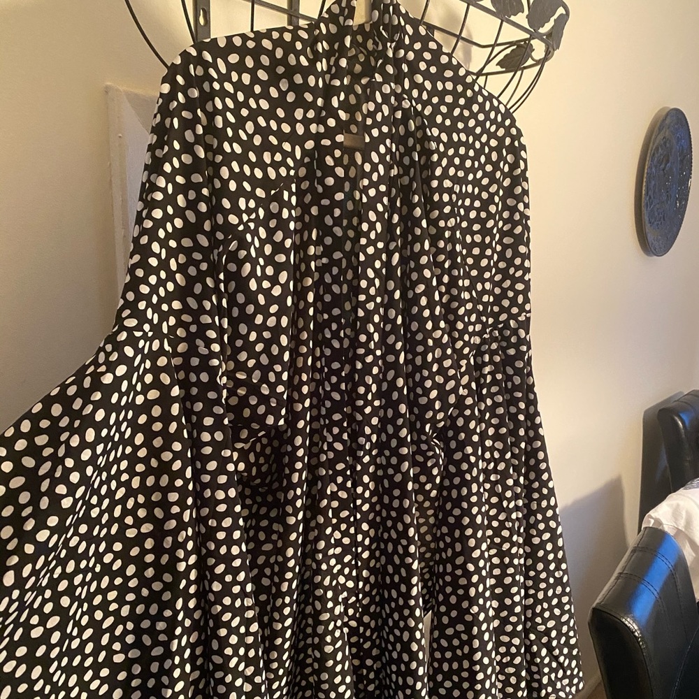 New Plus Size Black / White Ruffle Wrap Blouse!